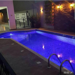 VAR-205B Departamento amplio en condomínio cerrado con piscina, Bombinhas